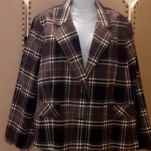 Fashion Bug luxury plaid blazer beautiful size 24 W great price